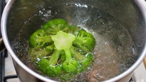Яичница с брокколи