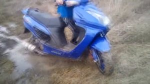 Проходимость скутера в болоте!