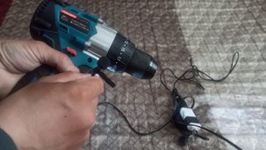 Звук шуруповёрта Abeden BLSG21B после нескольких рыбалок.