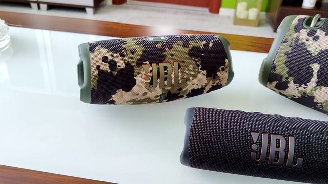 The best speaker in 2021 ? JBL Flip 6 VS JBL Charge 5 VS JBL Xtreme 3 - Sound Test (50% Volume) смотреть онлайн