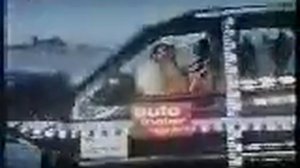 Mercedes-Benz ML 320 (W163) Offset Crash Test (Auto, Motor, und Sport)