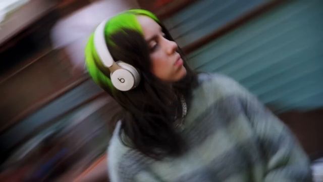 Billie Eilish | Beats by Dre | The Making of “everything i wanted” смотреть онлайн
