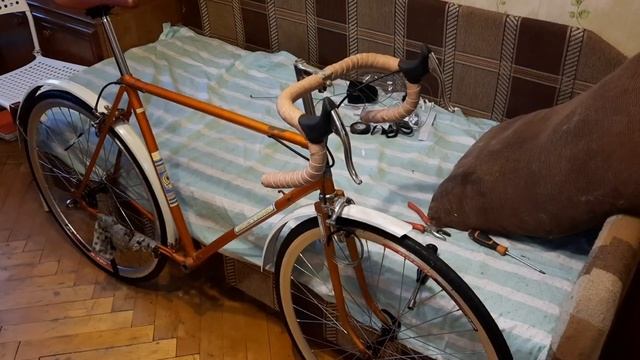 Восстановление велосипеда ХВЗ Спутник: Часть 4 смотреть онлайн