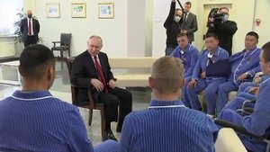 Владимир Путин. Посещение Центрального военного клинического госпиталя имени А.А.Вишневского.