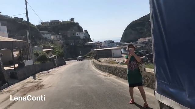 LC384: Женскийклуб. Отдых на Искья. Италия. Путешествие в Сант-Анжело. смотреть онлайн