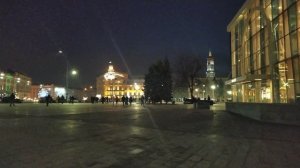 Харьков. Вечерняя прогулка. Пузата хата.