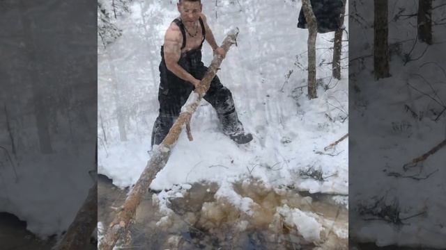 Покатушки на все бабки. Утопили два утиля и 12 iPhone. смотреть онлайн