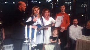 Музыкальное поздравление на свадьбе племянницы 2016 год...Желаем мы вам!