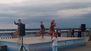 А я чернява , гарна кучерява.! Поет Ольга Салеева.!