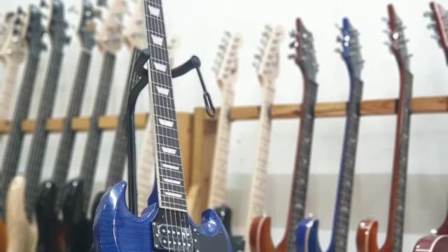 GIBSON SG BLUE (GARASI GITAR BANDUNG) смотреть онлайн