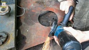 Как сделать распылитель в газовую плиту Или как болгаркой вырезать круг