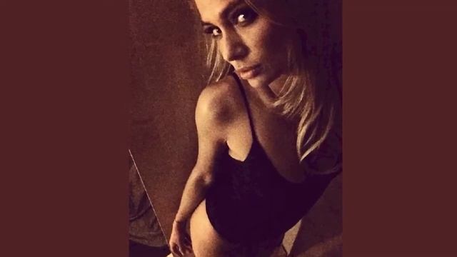 Я не ела сахар Наталья Рудова в нижнем белье похвасталась идеальным животиком смотреть онлайн