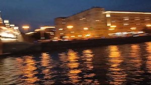 Ночная прогулка по Москве реке на теплоходе