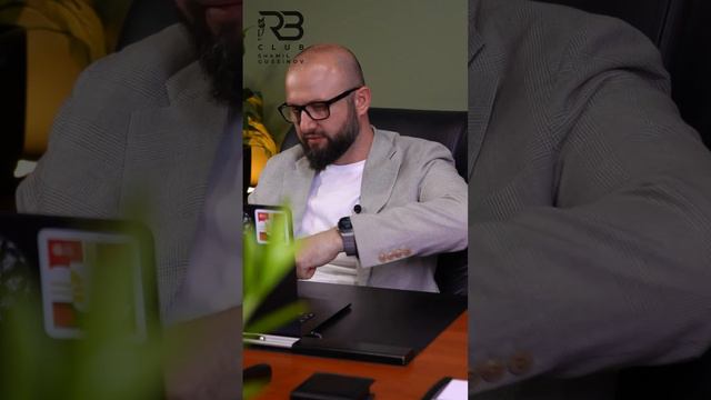 Зачем учитывать сезонность?