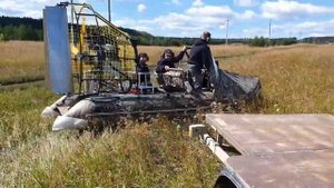 Тестируем аэролодку в поле /Аэроглиссер Берег 480 с Хонда 110 л.с.