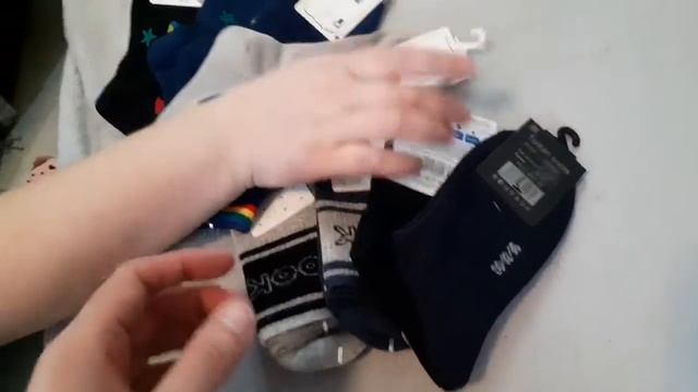 Пришла посылка из России! Открываем и смотрим! смотреть онлайн