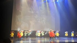 Дождик - веселый танец деток до 6 лет.