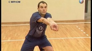 Тренировка приема мяча в волейболе