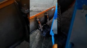Испытания самодельной электролебедки  ,подем отвала  на зим 350 -650 rotax