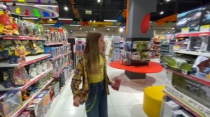 ВЛОГ : Я ее нашла, это супер игра / Pictionary air / Мама и Кира в поиске новых игр