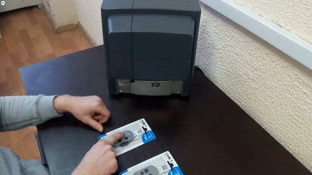 Добавление нового пульта Came TOP44RGR без открытия крышки привода смотреть онлайн