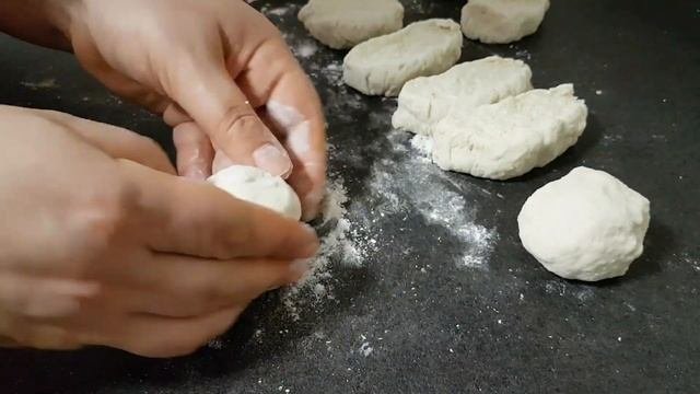 Вкуснейшие Сырные Лепешки с Начинкой за Полчаса.