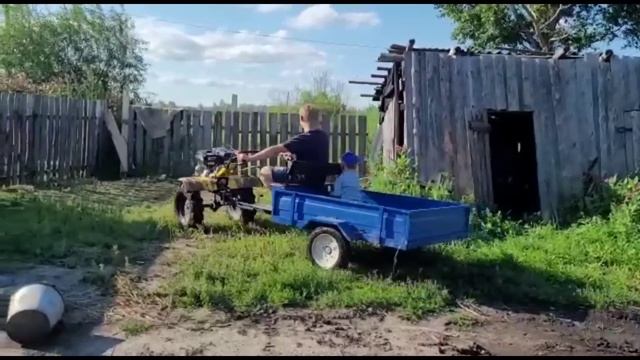 Очень НУЖНАЯ вещь ✌️Выкопала чеснок ? Как живут в деревне ✌️ смотреть онлайн