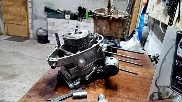 Разборка двигателя Муравей!