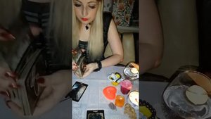 ПОЧЕМУ ОН МНЕ ИЗМЕНИЛ. ОНЛАЙН ГАДАНИЕ НА ЗАГАДАННОГО МУЖЧИНУ