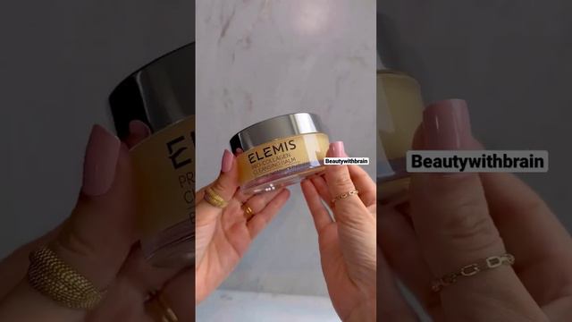 The OG @Elemis pro collagen cleansing balm👀