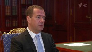 О развитии инфраструктурных энергопроектов шла реч...е Дмитрия Медведева с главой компании "Новатэк"