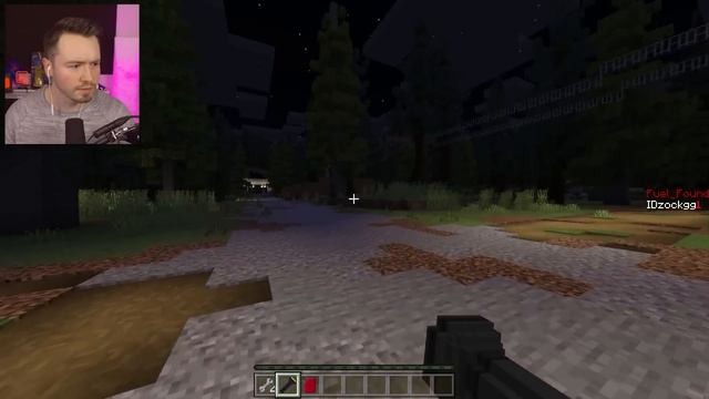 SIREN HEAD verfolgt mich in MINECRAFT!! смотреть онлайн