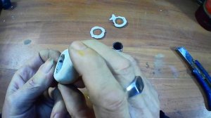 Копирую восковую модель перстня. Самодельная формовочная масса.