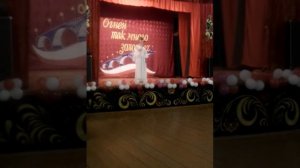 -Мама, будь всегда со мною рядом..