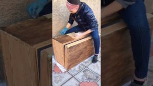 Реставрация старого деревянного сундука
