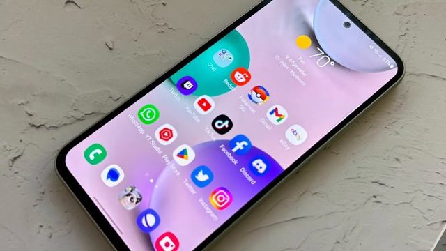 Samsung Galaxy A54 - The Perfect Phone You Need? смотреть онлайн