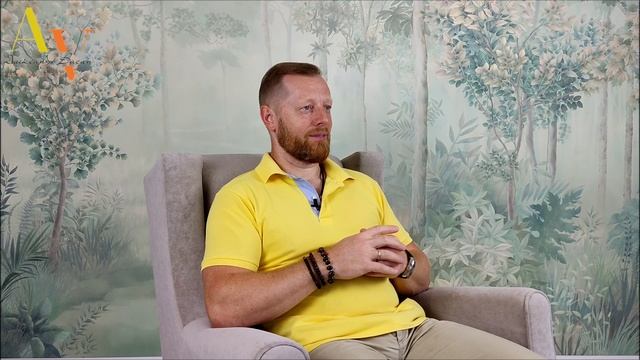 Кто такой Трекер счастья ?