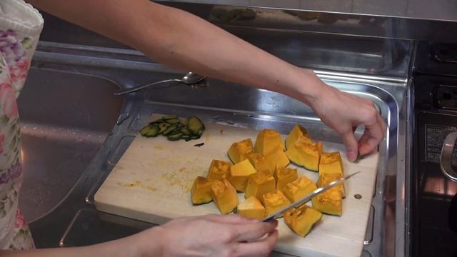 Японское блюдо - тушеная тыква "Кабоца но ницукэ" смотреть онлайн