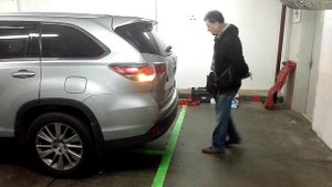 Открытие багажника ногой