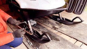 Установка расширителей на снегоход Тайга