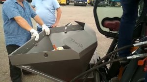 минипогрузчик LONKING и дополнительное оборудование,