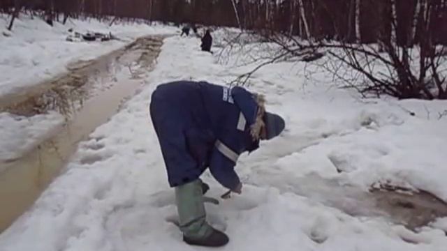 Копия видео "Зимняя рыбалка на ЯЗЯ" смотреть онлайн