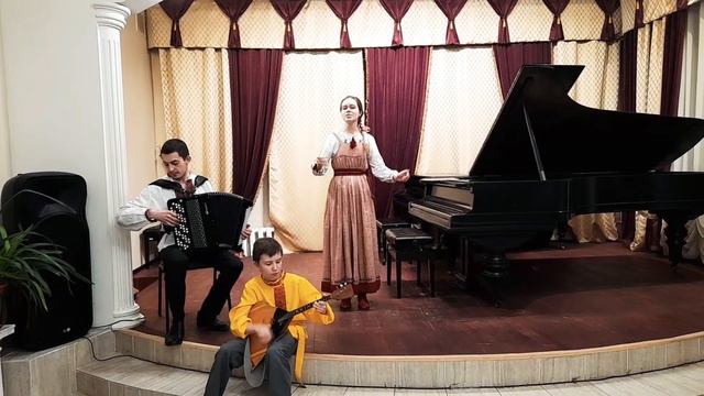 "Я любила сокола"