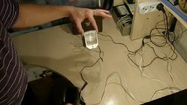 Простой светосинхронизатор для фотовспышки-часть2 смотреть онлайн
