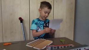 Делаем вокзал и вагон метро из бумаги #поездадлядетей