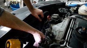 How to remove and clean EGR and throttle body on Passat b6 BKP engine