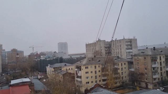 Первый снег в Перми 21 октября 2022. Шквал и снежный заряд!