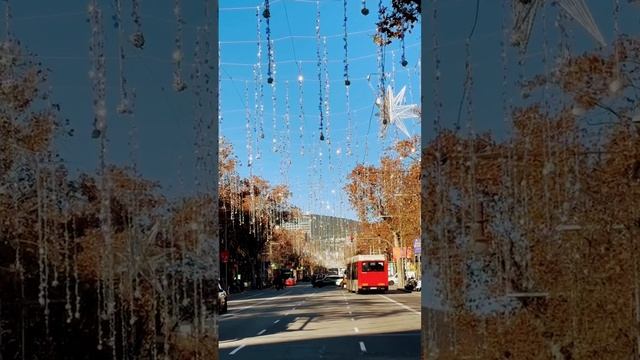 Сияющая Барселона,  Passeig de Gracia