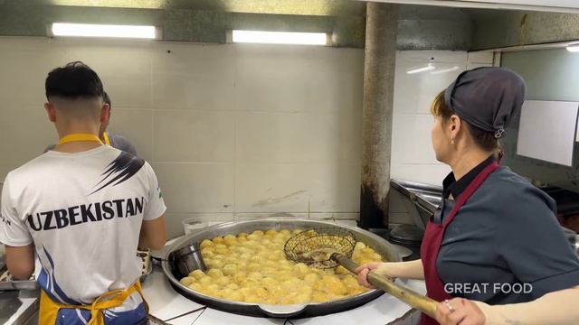 The cheapest and tasty street food of Uzbekistan | TASHKENT GUMMA