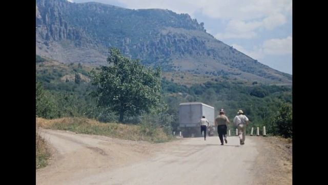 Свой трейлер к ,,Кавказская пленница,, смотреть онлайн
